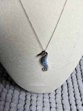 NWOT 925 Silver Seahorse Necklace with Blue